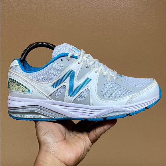 New Balance 1540 V2 Encap Rollbar White Blue Gray Walking Sneakers Size 8.5 - Picture 4 of 17